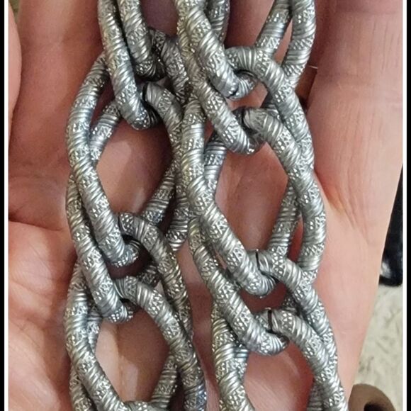 #Sabika Fall 2022 What Matters Bold Chunky Chain Link Necklace #NWOT - Picture 3 of 7